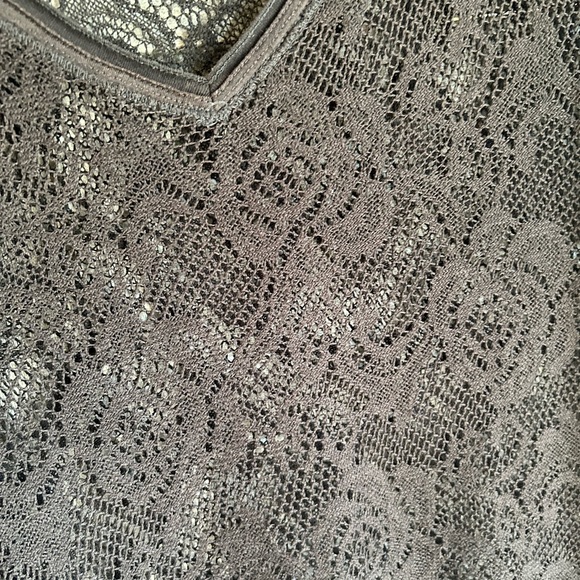 AEROPOSTLE Lace Pattern Top Blouse Size Medium Woman’s Medium Misses - Picture 7 of 8